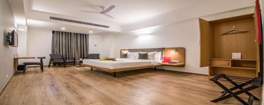 Oyo Townhouse 028 Corporate Suite Noida Quarto foto